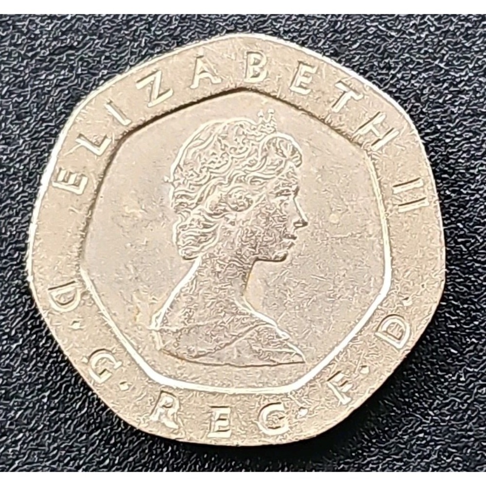 1982 England Queen Elizabeth II 20 Pence Coin RARE Coin